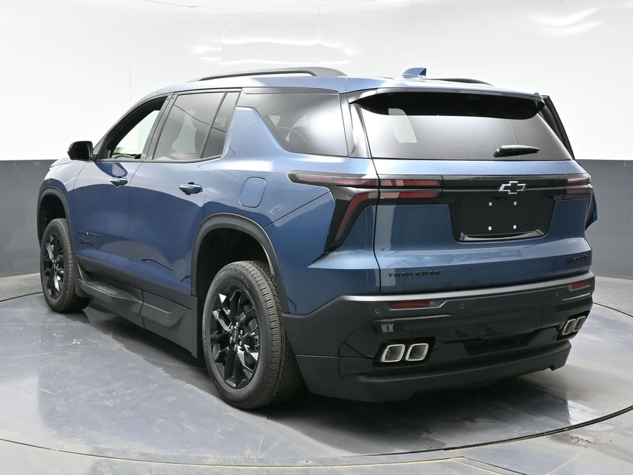 New 2026 Chevrolet Traverse 1LT Midnight - BraunAbility Side Entry Entry In Floor Automatic Ramp