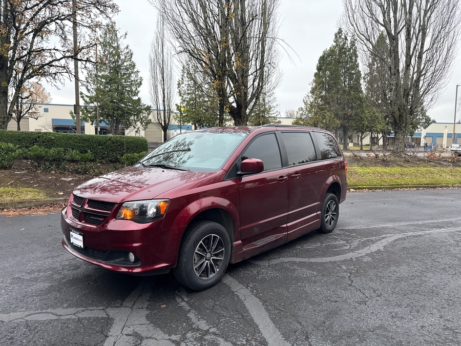 Used 2019 Dodge Grand Caravan GT - BraunAbility Side Entry Entry In Floor Automatic Ramp