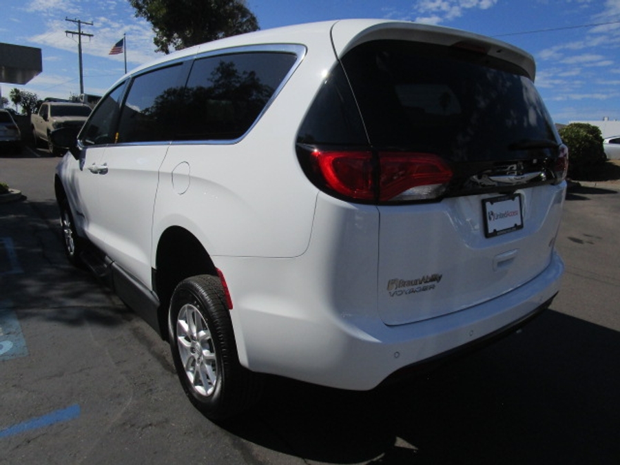 New 2025 Chrysler Voyager LX - BraunAbility Commercial Side Entry Entry Fold Out Manual Ramp