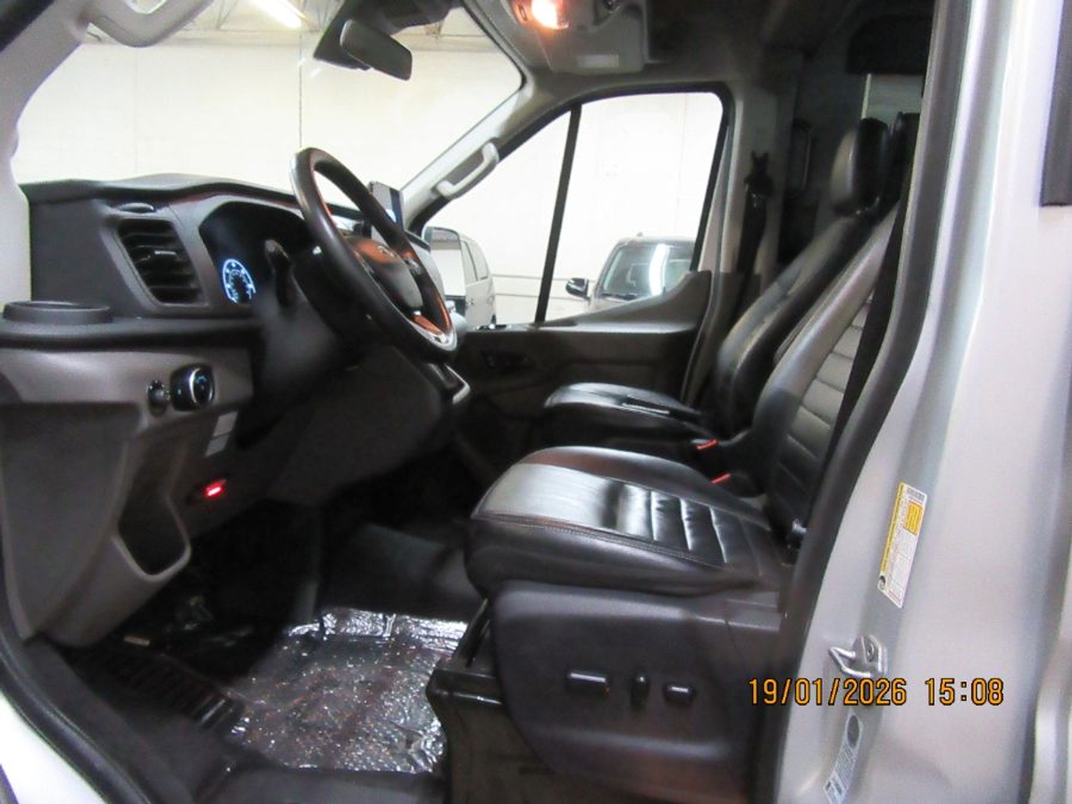 Silver Ford T250 image number 12