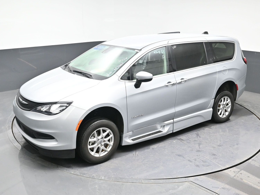 Used 2023 Chrysler Voyager LX - BraunAbility Side Entry Entry In Floor Automatic Ramp