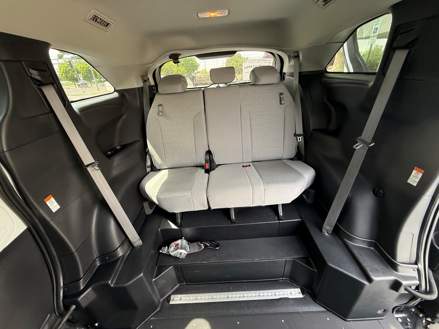 Used 2025 Toyota Sienna Hybrid LE - VMI Side Entry Entry In Floor Automatic Ramp