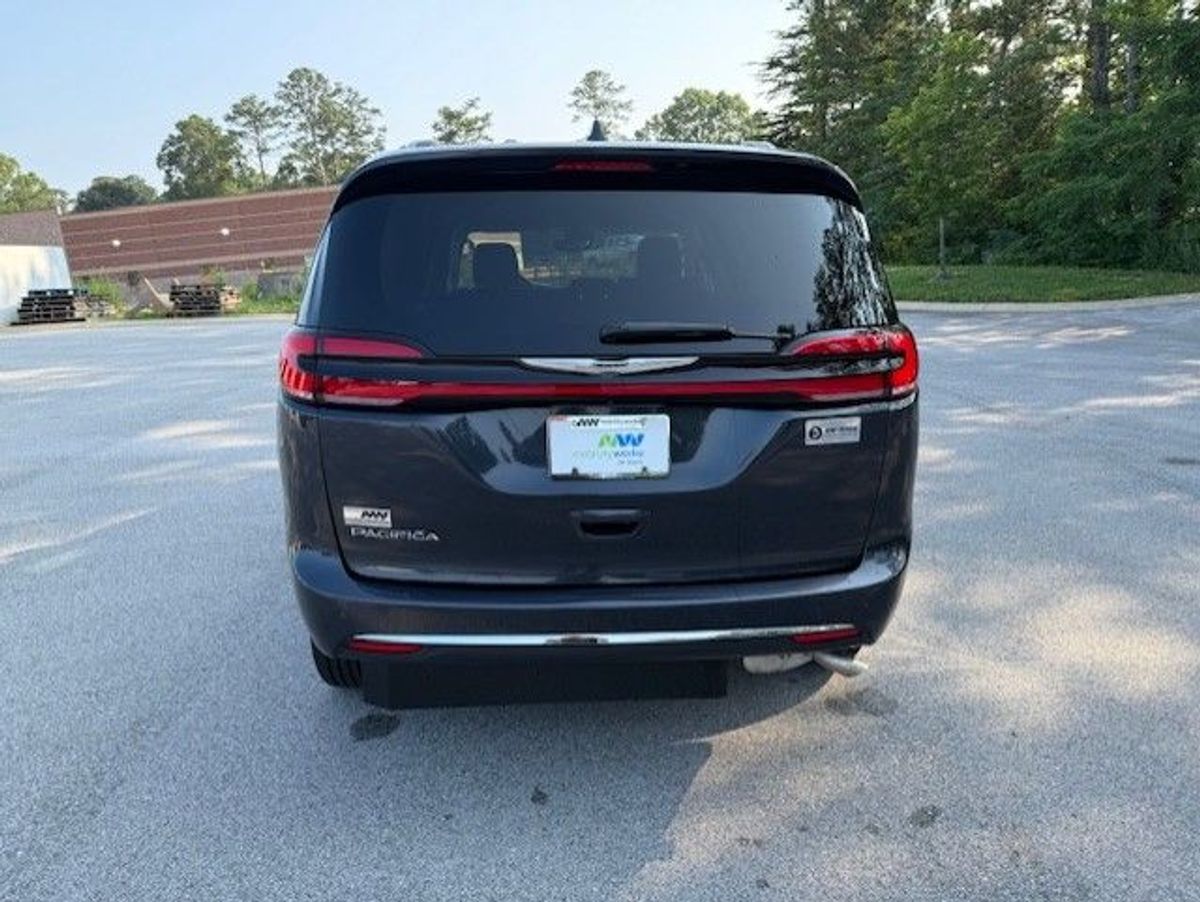 2021 CHRYSLER PACIFICA - Image 9
