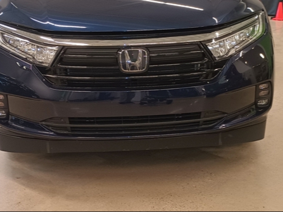 Blue Honda Odyssey image number 7
