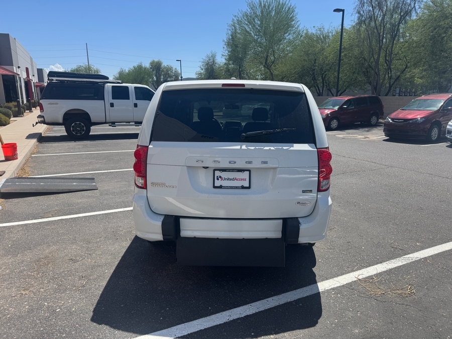 Used 2019 Dodge Grand Caravan SE - International Mobility Rear Entry Fold Out Manual Ramp
