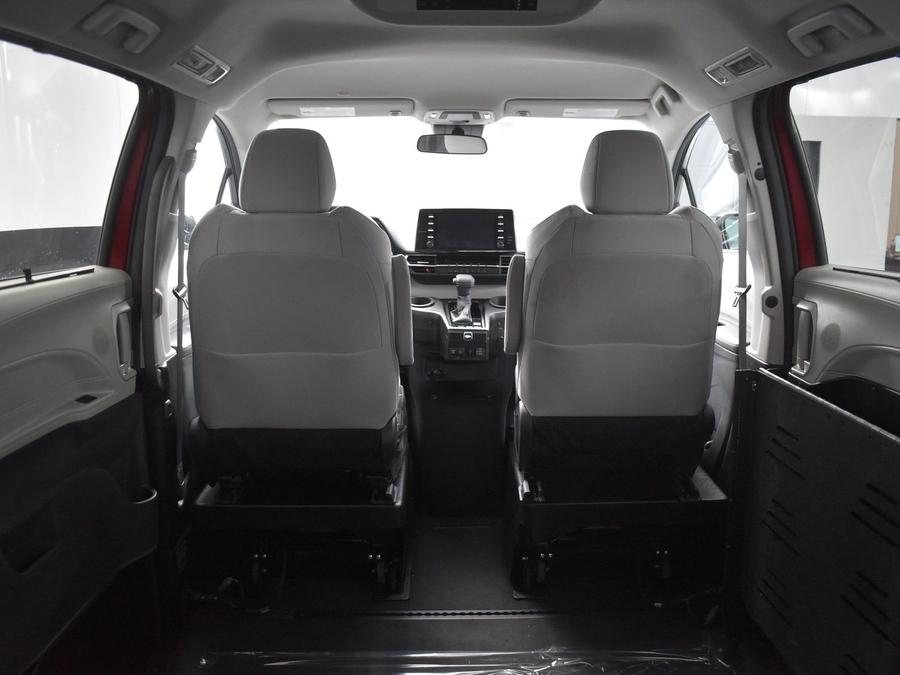 Used 2023 Toyota Sienna Hybrid LE - BraunAbility Side Entry Entry Fold Out Automatic Ramp