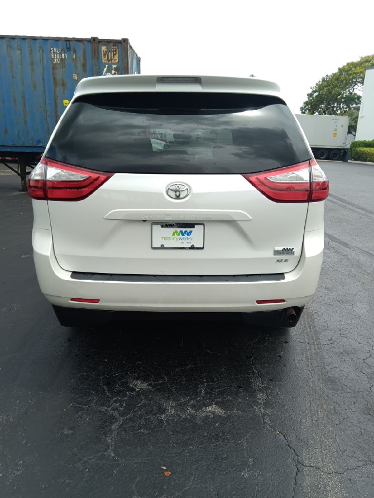 Blanco Toyota Sienna número de imagen 4