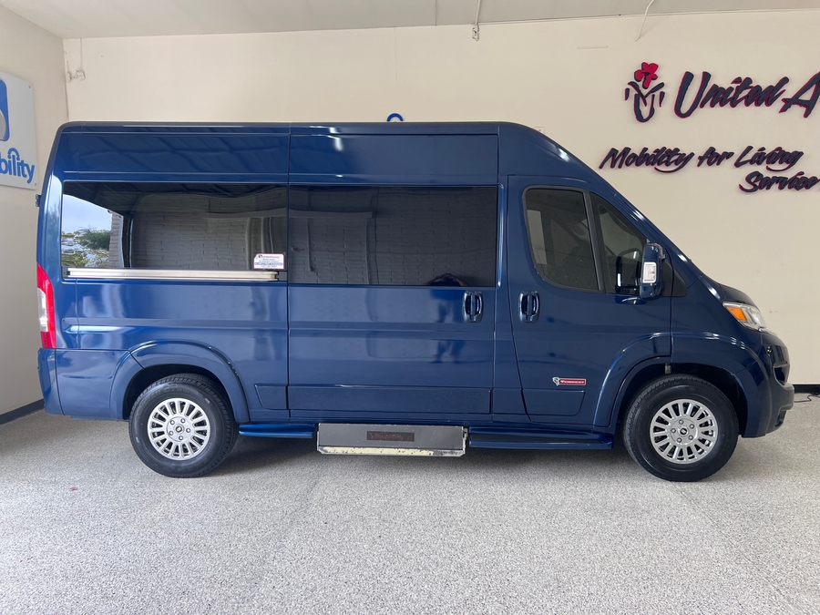 Used 2023 Ram ProMaster 2500 HR 136 WB -  Side Entry Lift Automatic Ramp
