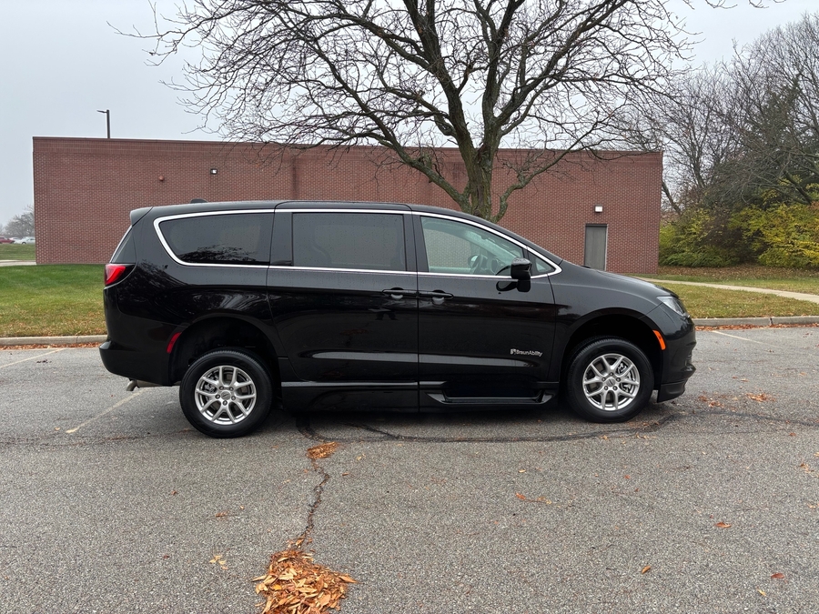 Used 2024 Chrysler Voyager LX - BraunAbility Side Entry Entry In Floor Automatic Ramp