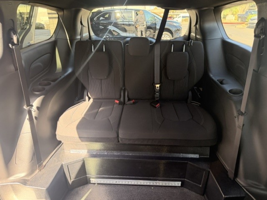 Used 2024 Chrysler Pacifica Touring - Driverge Side Entry Fold Out Automatic Ramp