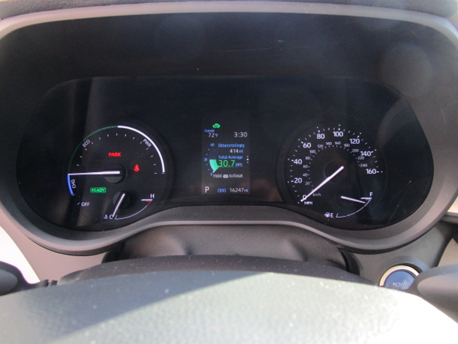 Used 2024 Toyota Sienna Hybrid XLE Base - BraunAbility Side Entry Entry Fold Out Automatic Ramp