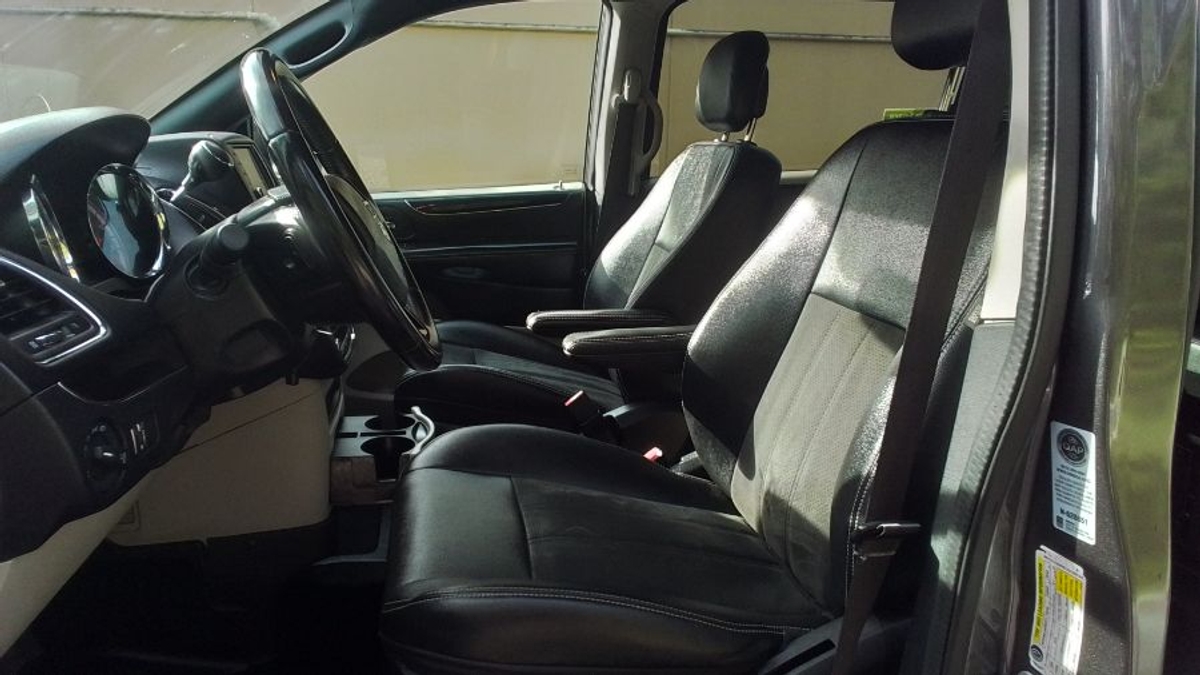 2019 DODGE GRAND CARAVAN - Image 12