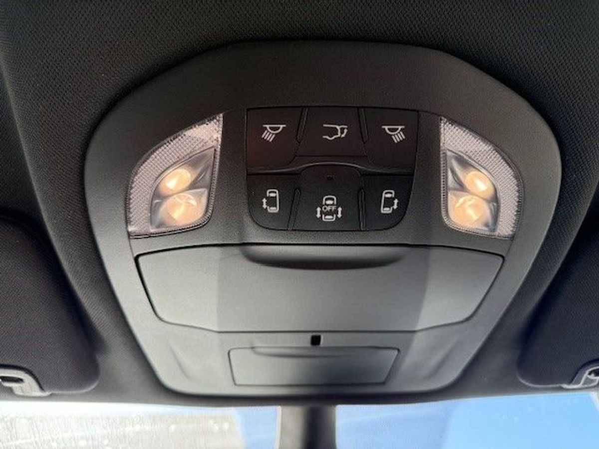 2024 CHRYSLER PACIFICA - Image 21