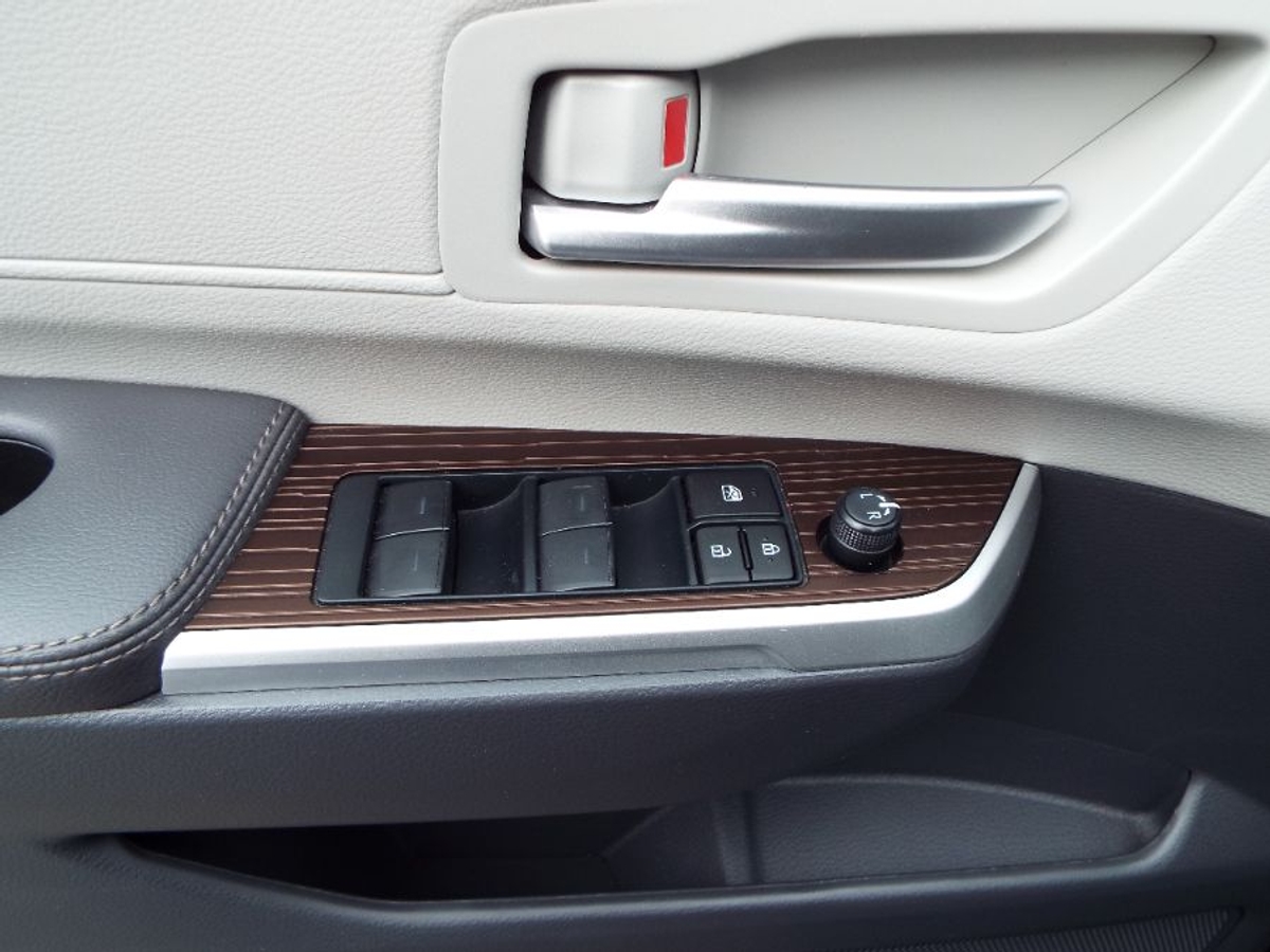 2024 TOYOTA SIENNA - Image 14