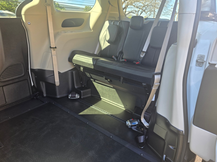 Used 2024 Chrysler Pacifica Touring L - BraunAbility Side Entry Entry In Floor Automatic Ramp