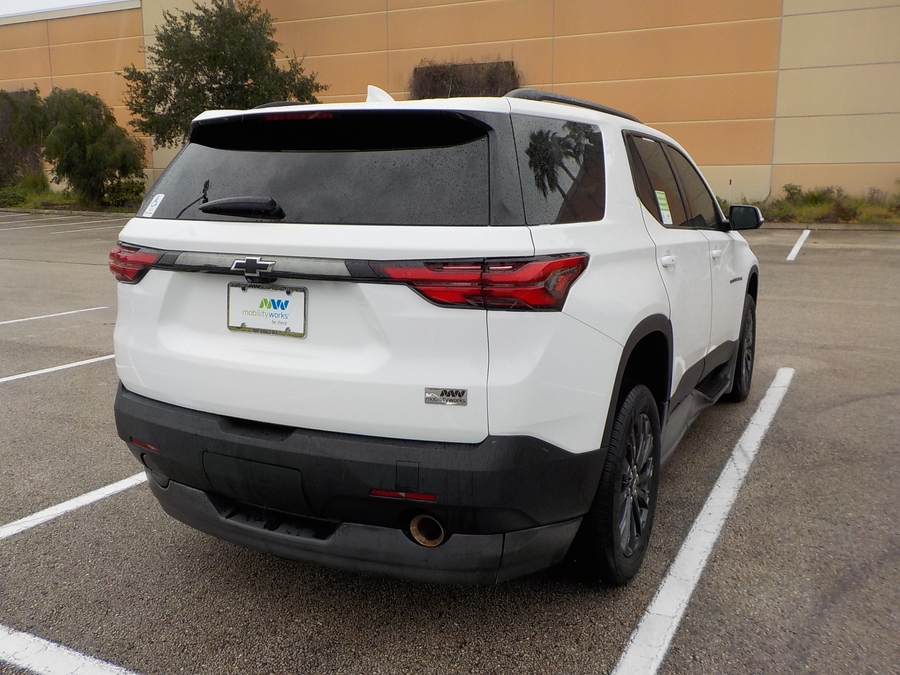 2023 Chevrolet Traverse RS - Photo 7