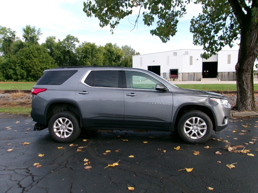  Chevrolet Traverse image number 25