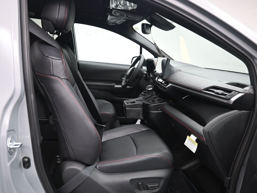 New 2026 Toyota Sienna Hybrid XSE Sport - BraunAbility Side Entry In Floor Automatic Ramp