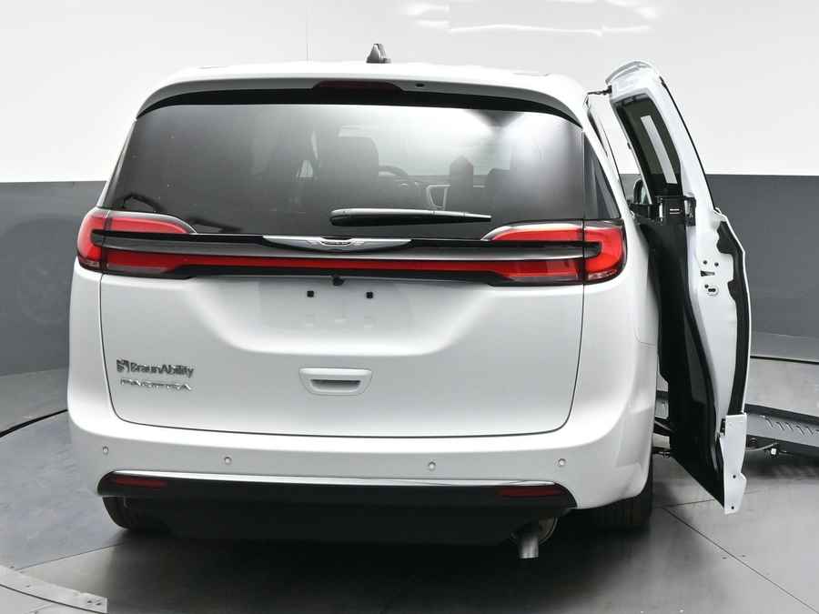 Blanco Chrysler Pacifica número de imagen 2