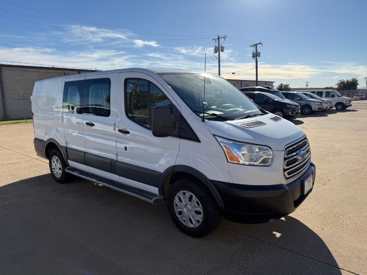 White Ford T250 image number 7