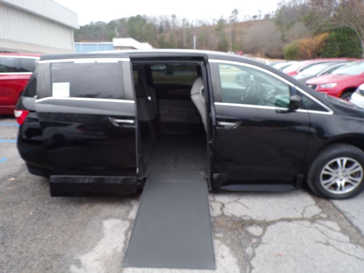 2012 Honda Odyssey EX's photo
