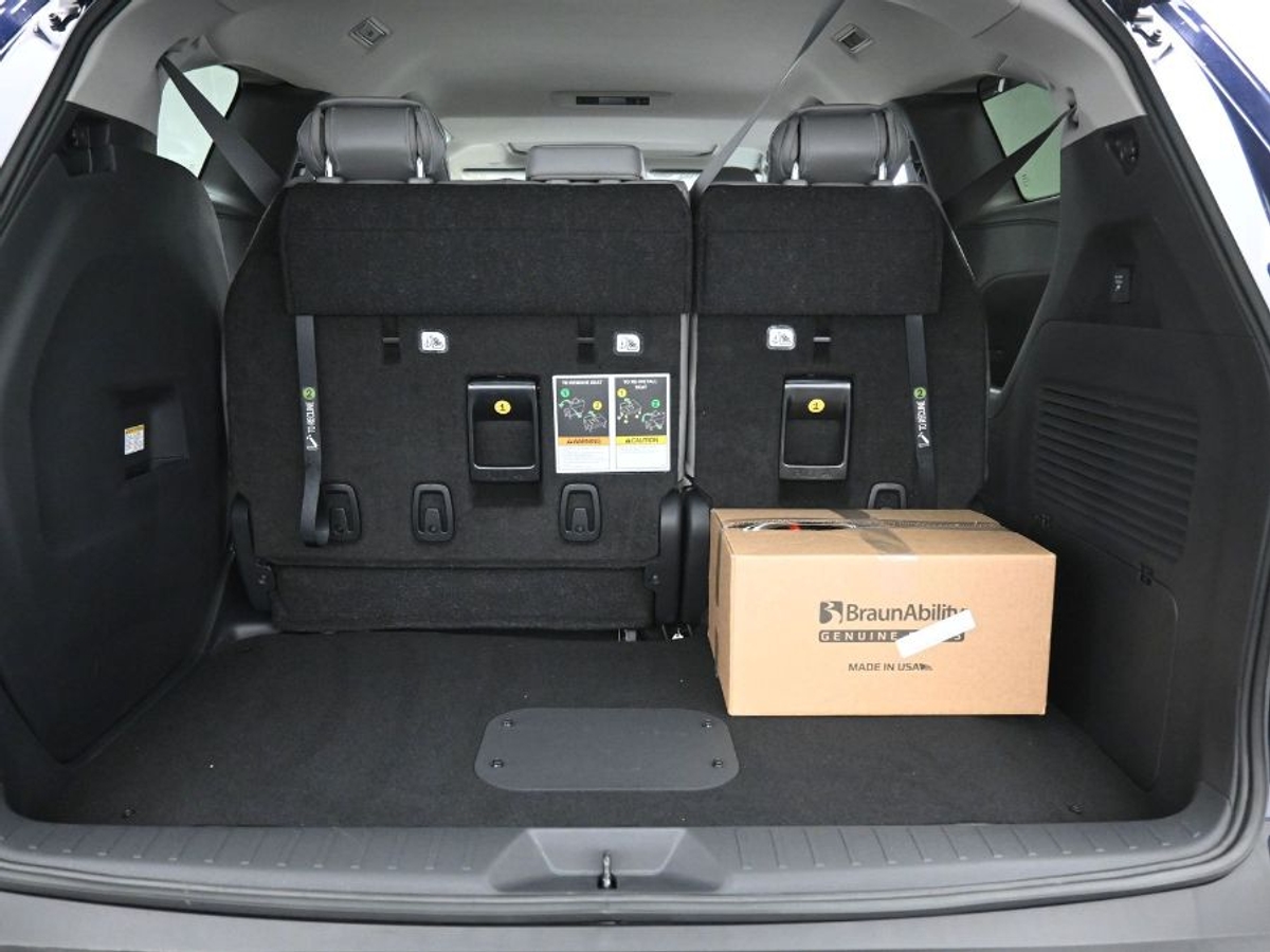 2025 TOYOTA SIENNA - Image 14