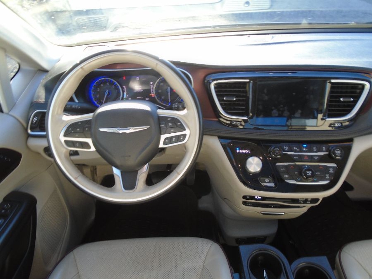 2020 CHRYSLER PACIFICA - Image 7