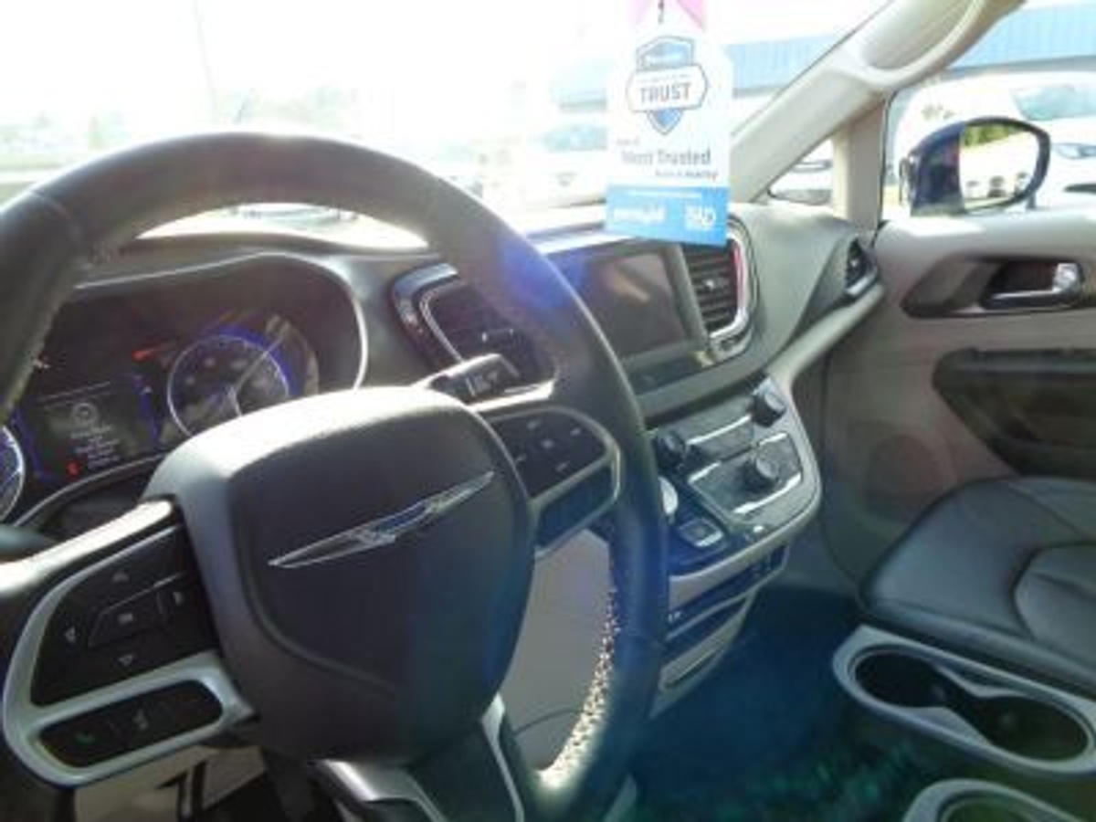 2020 CHRYSLER PACIFICA - Image 7