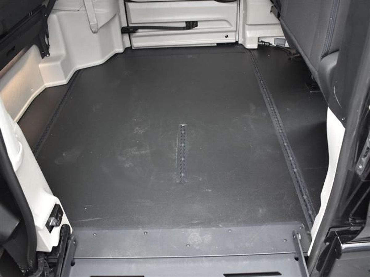 2023 CHRYSLER VOYAGER - Image 15