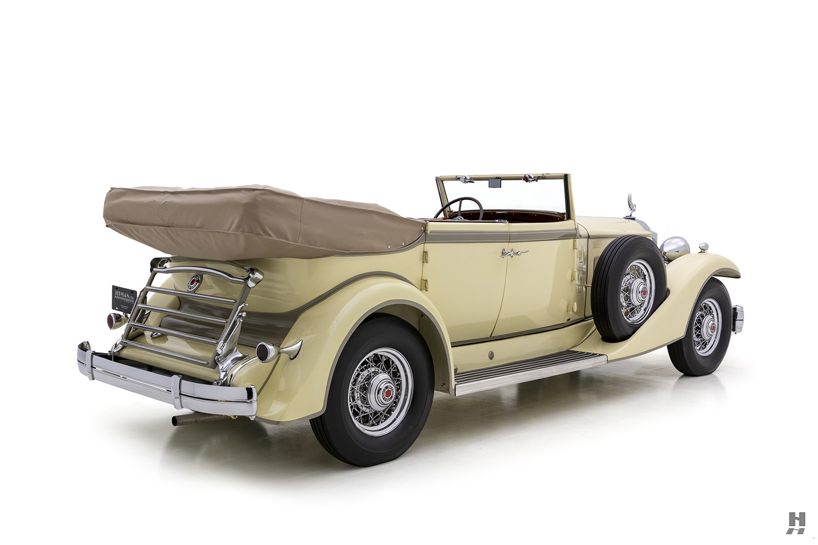 1933 Packard Super Eight Convertible Sedan |