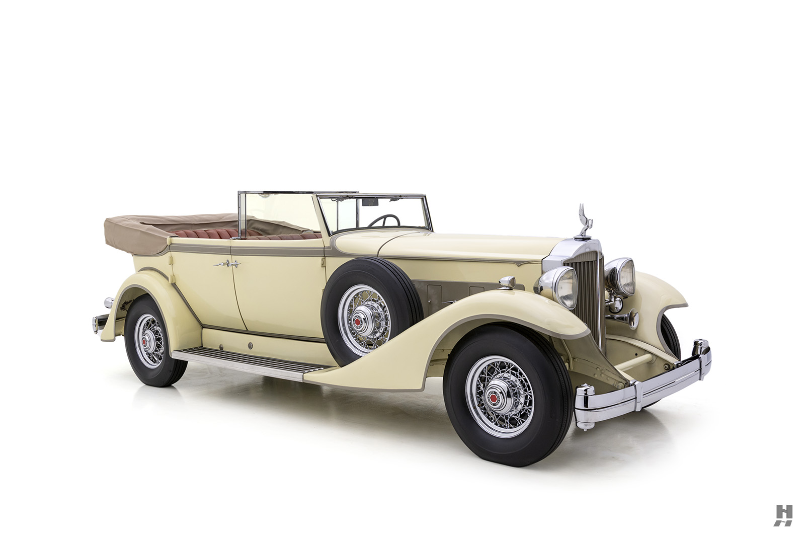 1933 Packard Super Eight Convertible Sedan |