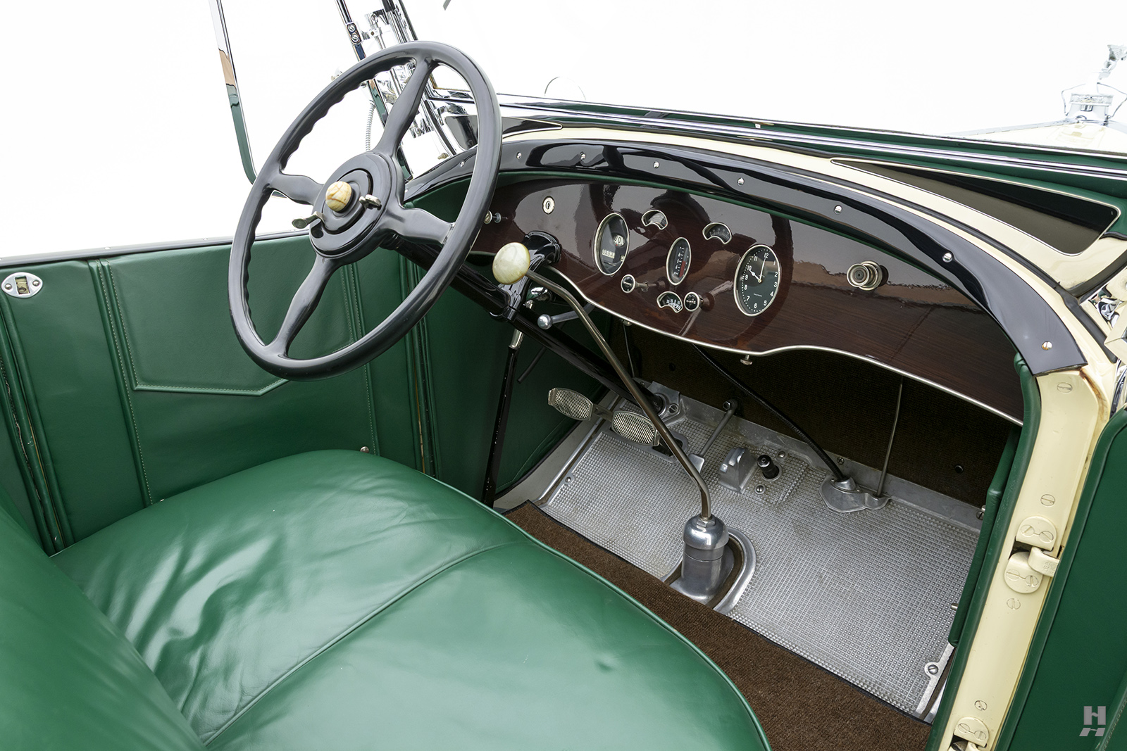 Photo of the Car