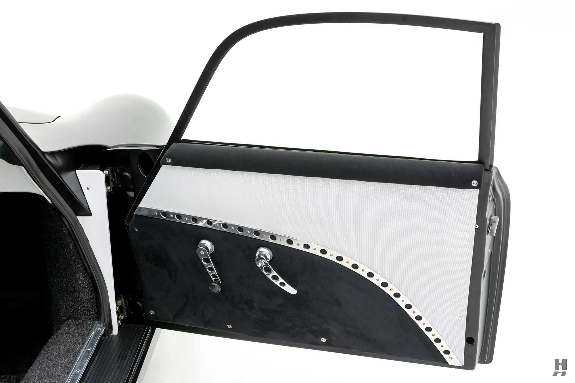 Photo of the Car