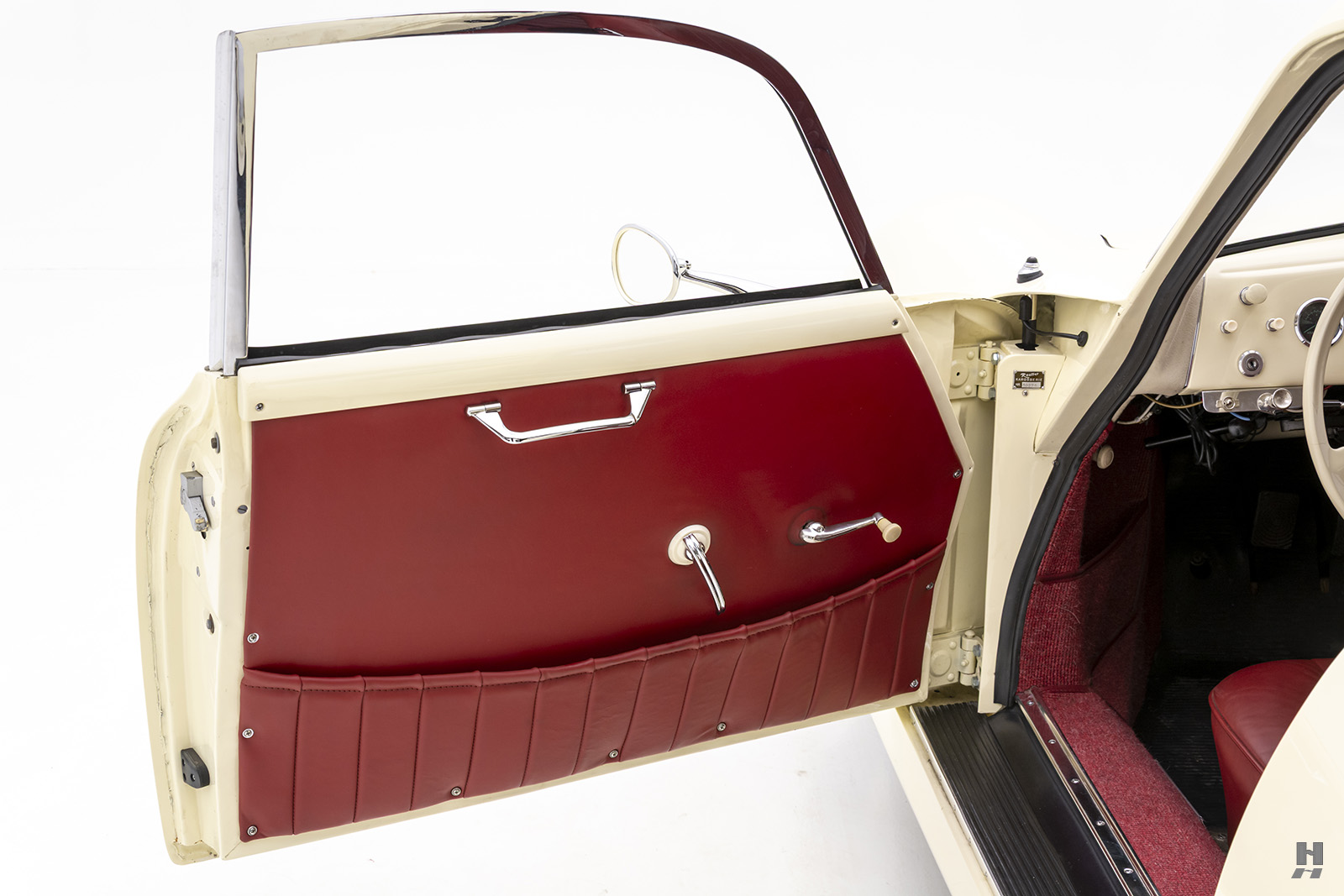 Photo of the Car