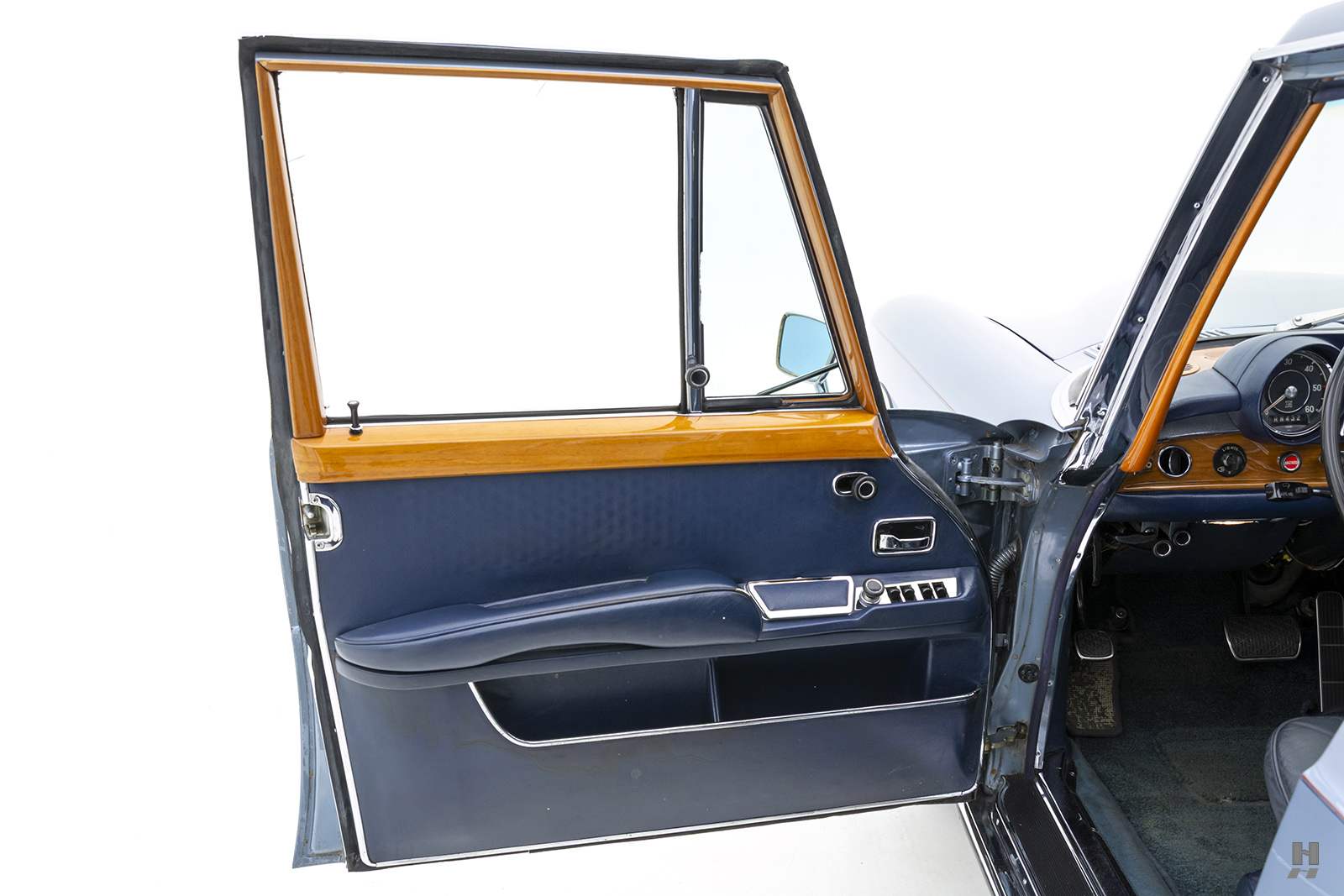 Photo of the Car