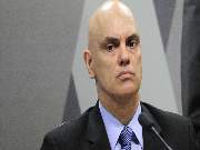 Com a decisão de Moraes, os profissionais têm direito ao uso da arma independentemente do tamanho da cidade. 