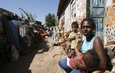 Ministério da Saúde aponta o vírus da zika e a crise econômica como principais vilões