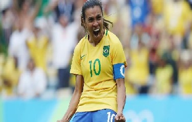 Atualmente no Orlando Pride, dos Estados Unidos, a camisa 10 do Brasil foi selecionada ao prêmio pela 14ª vez e tentará faturar seu sexto troféu