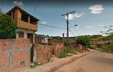 O crime aconteceu no dia 7 de junho de 2010 na cidade de Simões Filho, região metropolitana de Salvador.