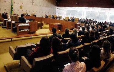 Especialistas foram convidados para defender suas posições