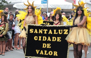 O ato começou pouco antes das 9h e acabou por volta de 12h. 