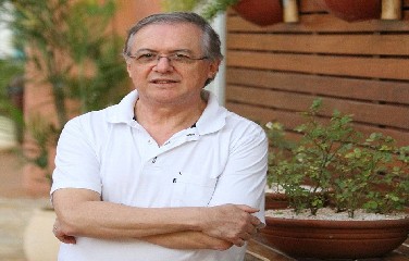 Ricardo Vélez Rodríguez, novo ministro da Educação.