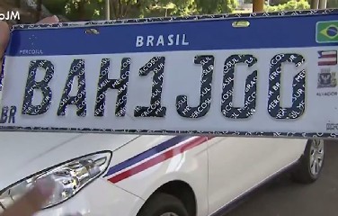 Placas padrão Mercosul serão instaladas na Bahia a partir dessa quarta-feira, dia 2