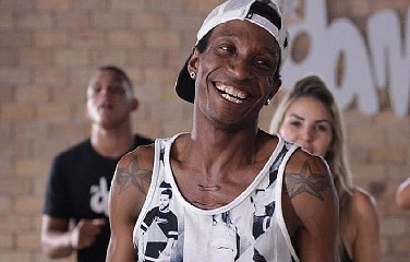 O dançarino, também conhecido como "Barata", foi internado na unidade médica há uma semana.