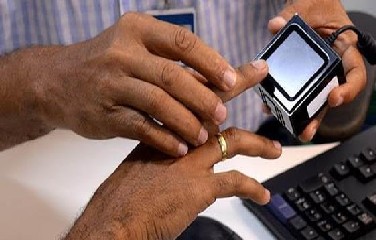 Para ser atendido, o eleitor poderá, a partir da segunda-feira (6 de maio), utilizar o serviço de agendamento, a ser disponibilizado por meio do site do TRE-BA. 