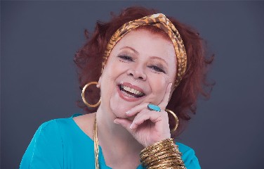 Com mais de 50 anos de carreira, ela é um dos maiores nomes da história do gênero.