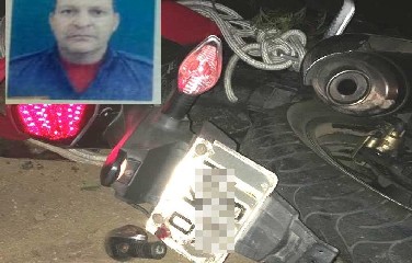 Vítima estava numa motocicleta que colidiu com um cavalo