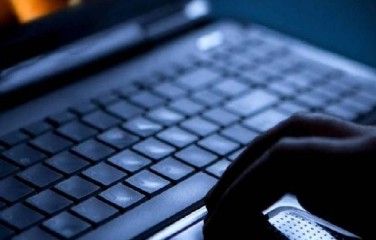 Computadores, tablets, aparelhos celulares, documentos e objetos usados para a prática de pedofilia também foram apreendidos.