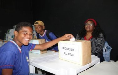 O mandato tem duração, inicialmente, de quatro anos.