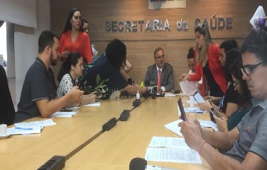  "Se são 50 casos em uma semana, na próxima são 500, na outra 5.000"